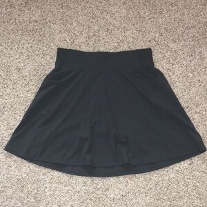 32 Degrees XS black athletic skirt